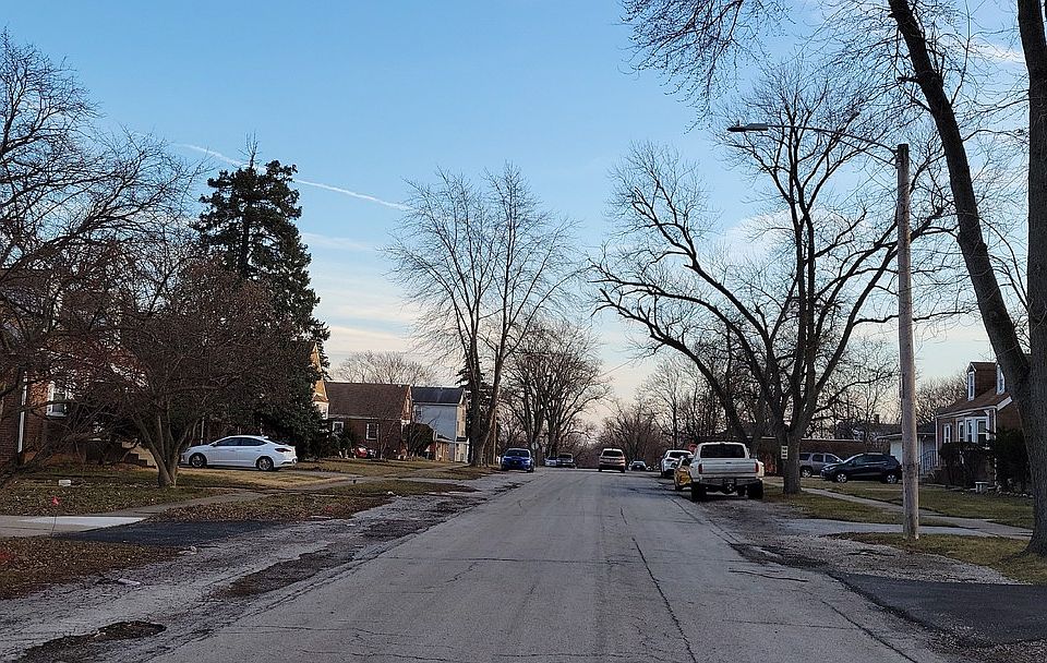 2nd image of 646 Union Ave