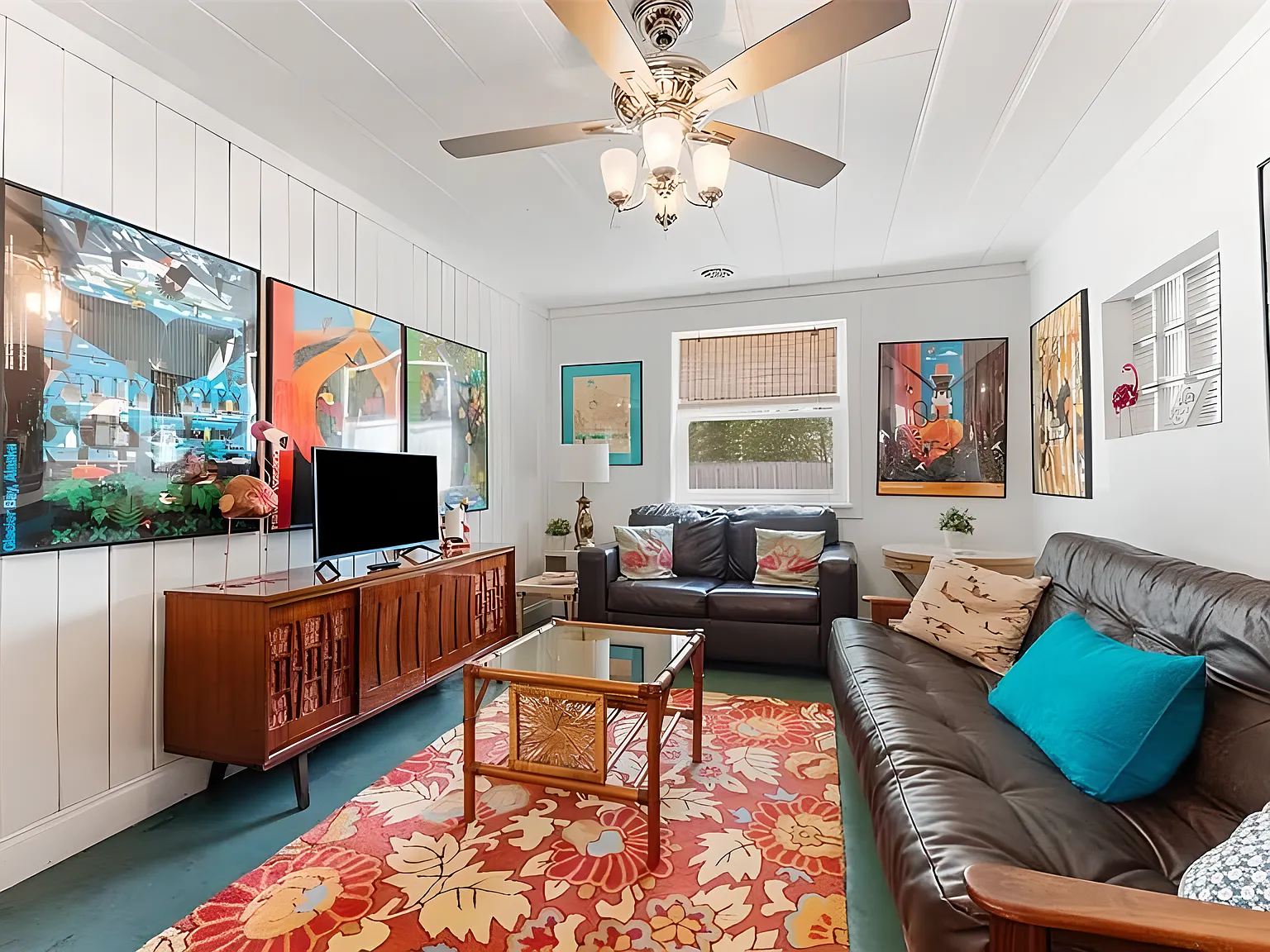 2 bed, 884 sqft, $2,450 — Photo 1