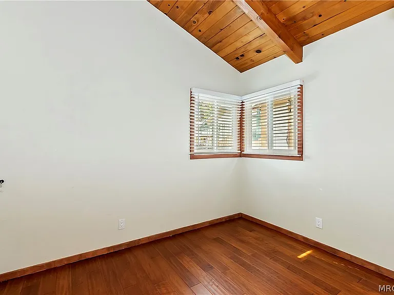 40157 Highland Rd #B — Photo 10