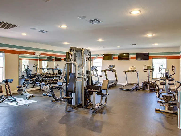 Pavilions at Northshore Apartment Homes — Photo 6