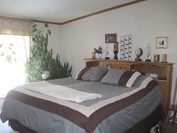 4th image of 207 Deboer Dr