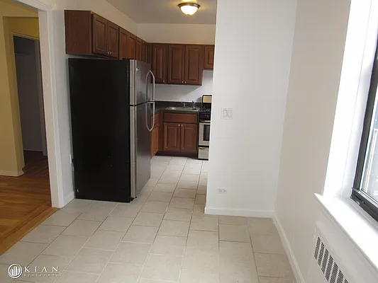 Rented by Kian Realty | media 20