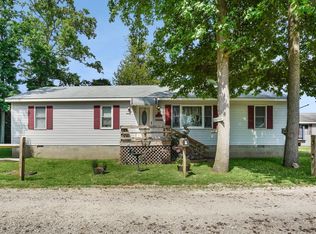 6667 Megan Dr, Chincoteague, VA 23336