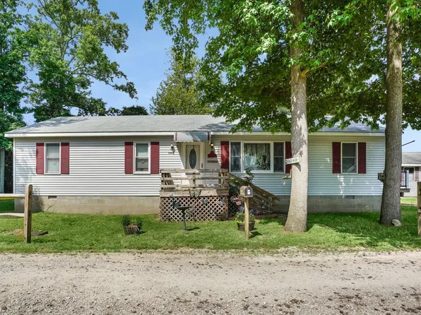 6667 Megan Dr, Chincoteague, VA 23336