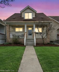 22923 Columbia St, Dearborn, MI, 48124