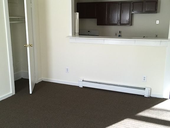 Open Concept facing towards livingroom