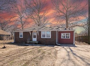 525 W 48th St N, Wichita, KS 67204