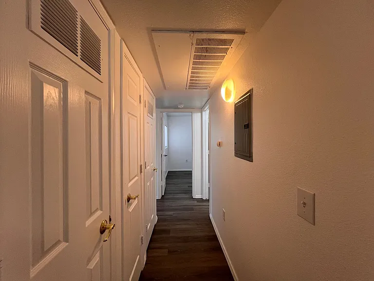 Bramwell - 430 Willow Way — Photo 15