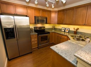 4305 Lake Washington Blvd NE APT 2205, Kirkland, WA 98033