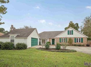 12225 Chester Dr, Baton Rouge, LA 70810