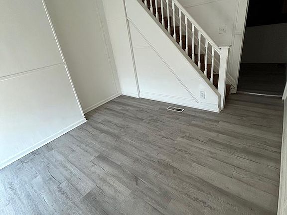 2nd image of 2512 Frederick Ave