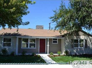 19339 Vanowen St, Reseda, CA 91335