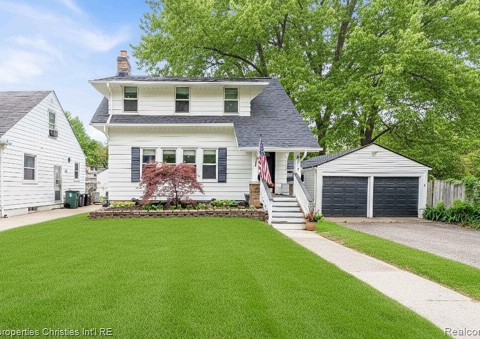 1st image of 813 Catalpa Dr