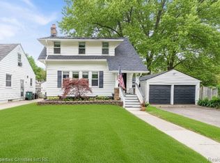 813 Catalpa Dr, Royal Oak, MI