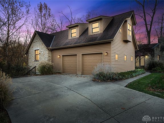 2nd image of 3849 Sable Ridge Dr