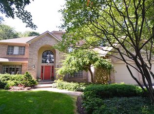 20 Woodbriar Ln, Rochester, NY 14624