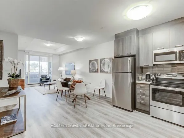 150 Main St W #707, Hamilton, ON L8P 1H8