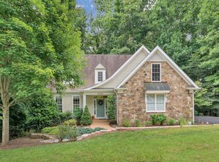 2090 Brownstone Ln, Charlottesville, VA 22901