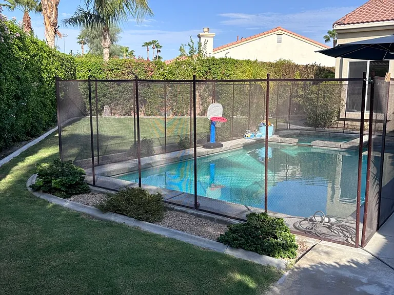 pool/main yard