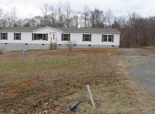 271 Crumpton Rd, Reidsville, NC 27320