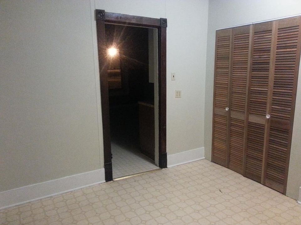 Entry/Mudroom