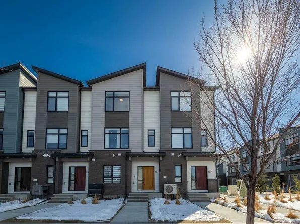 897 W Mahogany Blvd SE, Calgary, AB T3M 1X6