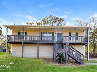 110 Limestone Ln, Douglasville, GA 30134