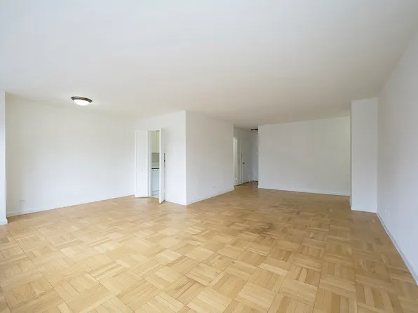 155 East 34th Street image 1 of 18