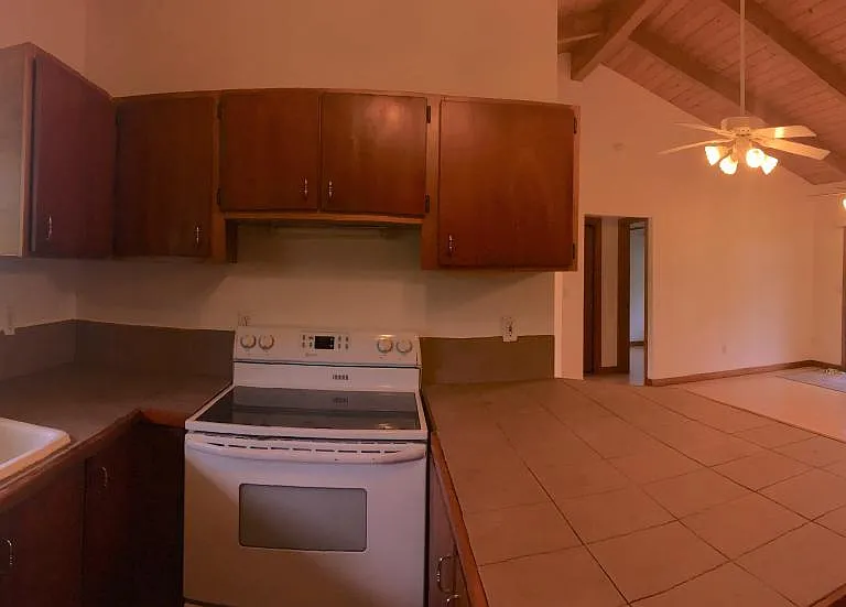 6300 Hana Hwy — Photo 9
