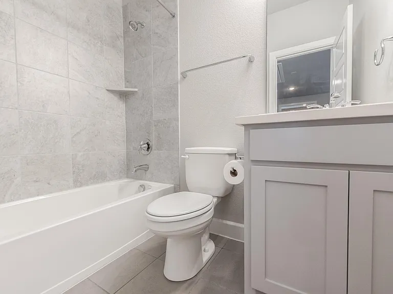 1604 Moss Trail Ct — Photo 28