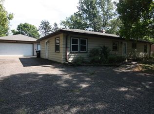 9921 Kumquat St NW, Coon Rapids, MN 55433
