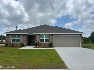 18025 Big Leaf Dr, Gulfport, MS 39503