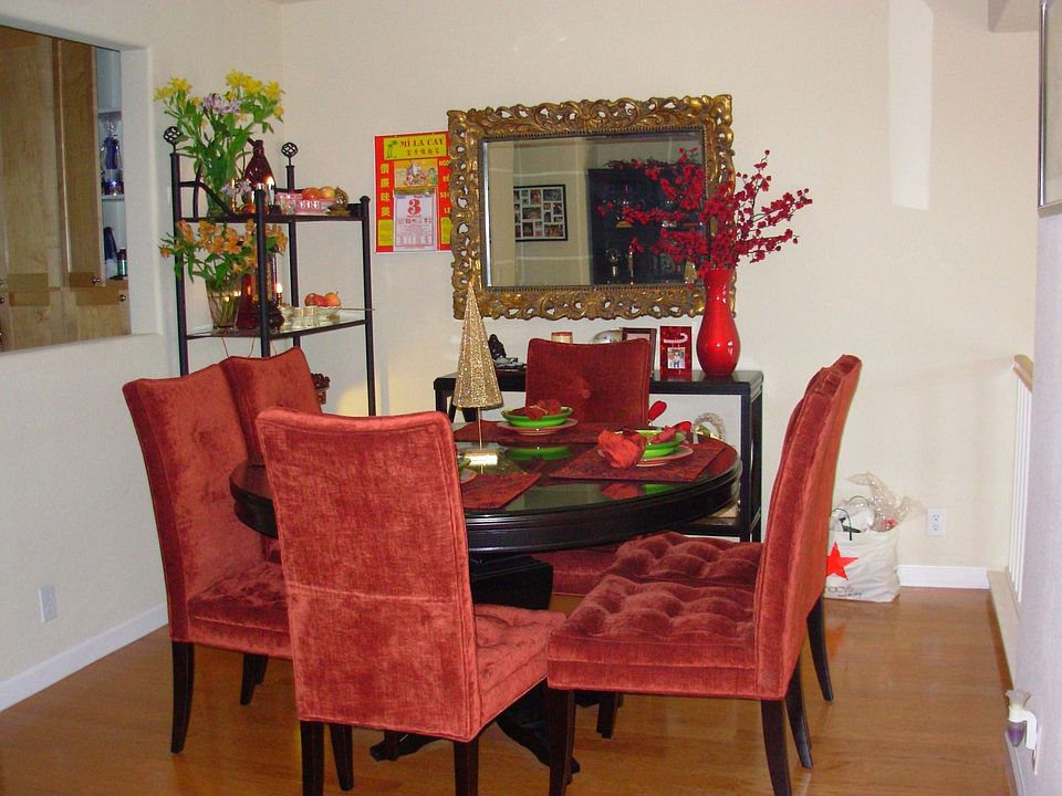 Formal Dining Area