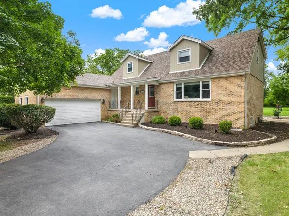 24332 S State Line Rd, Crete, IL 60417