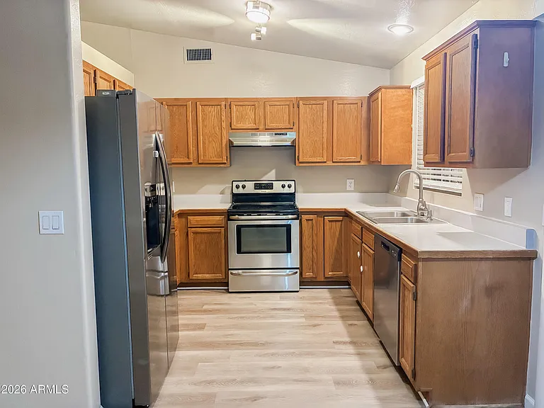 9105 W Raven Dr — Photo 7