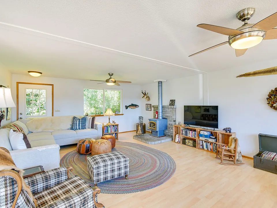 131 N Mardell Ave #ID1546384P