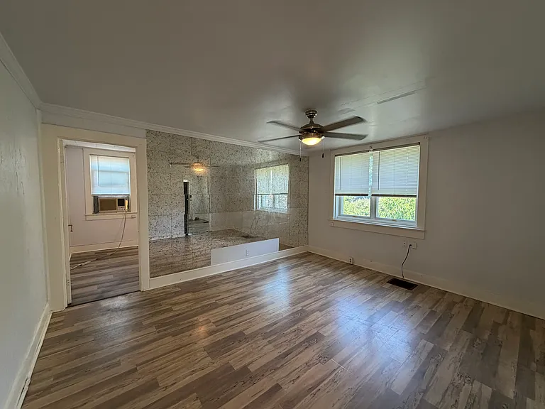 166 Brook St #2 — Photo 3