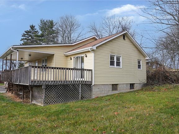 2nd image of 920 Collinsburg Rd