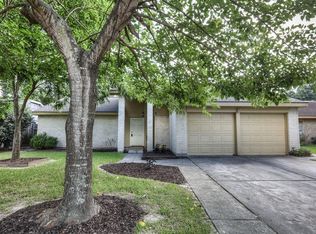 22503 Rockgate Dr, Spring, TX 77373