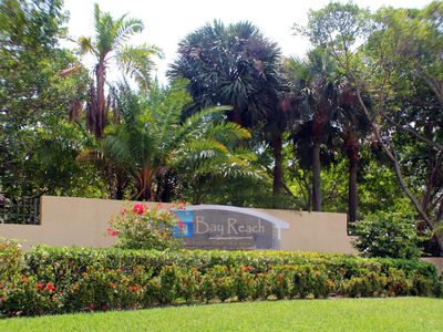 1130 Lake Shore Dr APT 103, Lake Park, FL, 33403