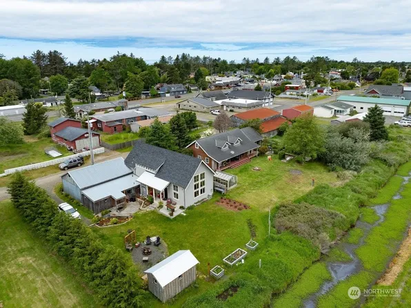 3606 N Lane, Seaview, WA 98644