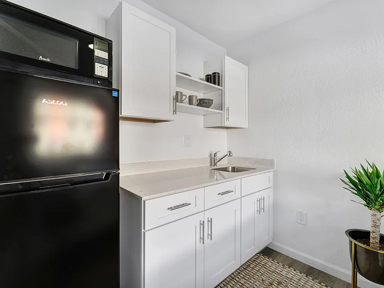 Sohana Apartments — Photo 34