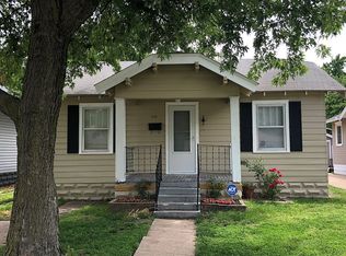319 W 16th Ave, Hutchinson, KS 67501