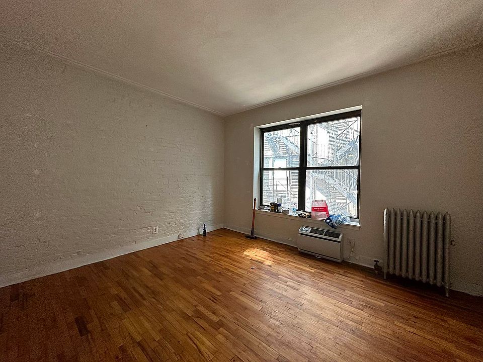 1st image of 11 E 32nd St APT 7E