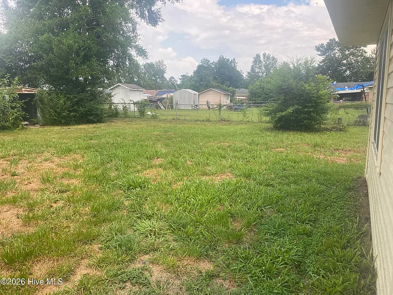 2815 Nighthawk Dr — Photo 12