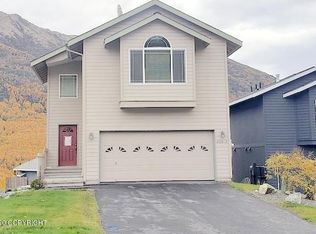 20612 Mountain Vista Dr, Eagle River, AK 99577