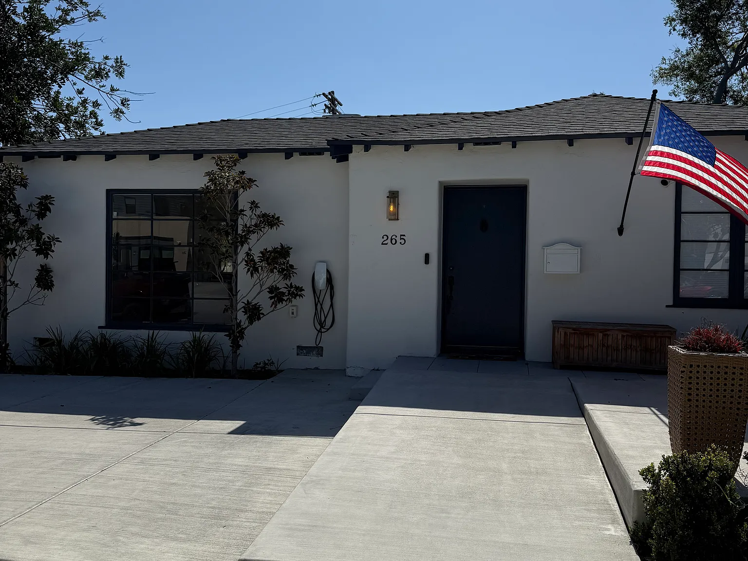 4 bed, 1782 sqft, $7,700 — Photo 3