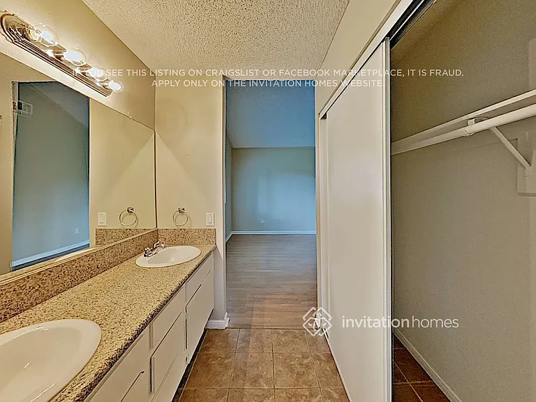 20307 Elkwood St — Photo 11