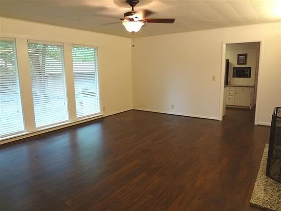 3rd image of 308 S Willis St