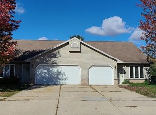 1132 Heritage Ct, Edgerton, WI 53534